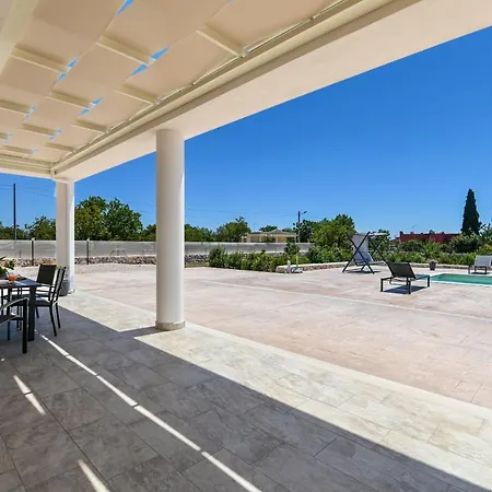 Villa Gioena Con Piscina San Vito dei Normanni