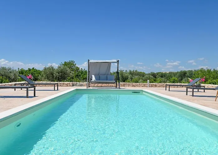 Gioena Con Piscina *