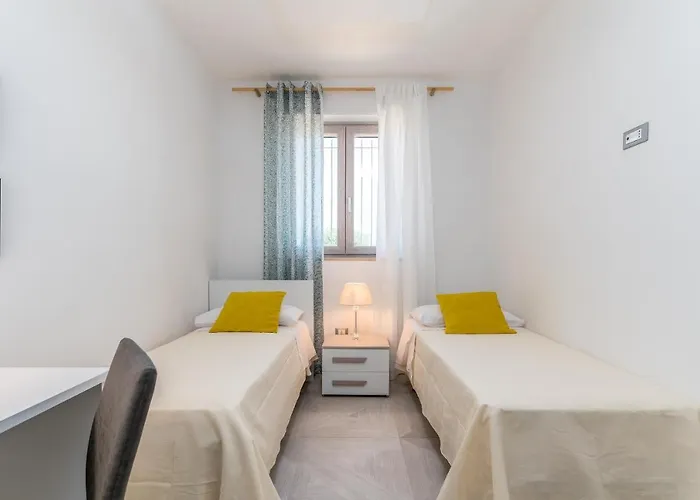 Gioena Con Piscina Villa *